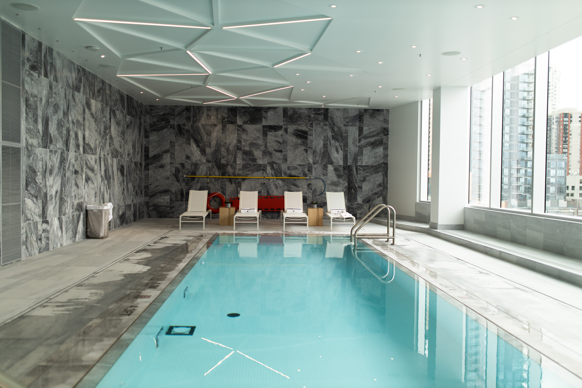yeg edmonton hotel marriott luxury heated pool