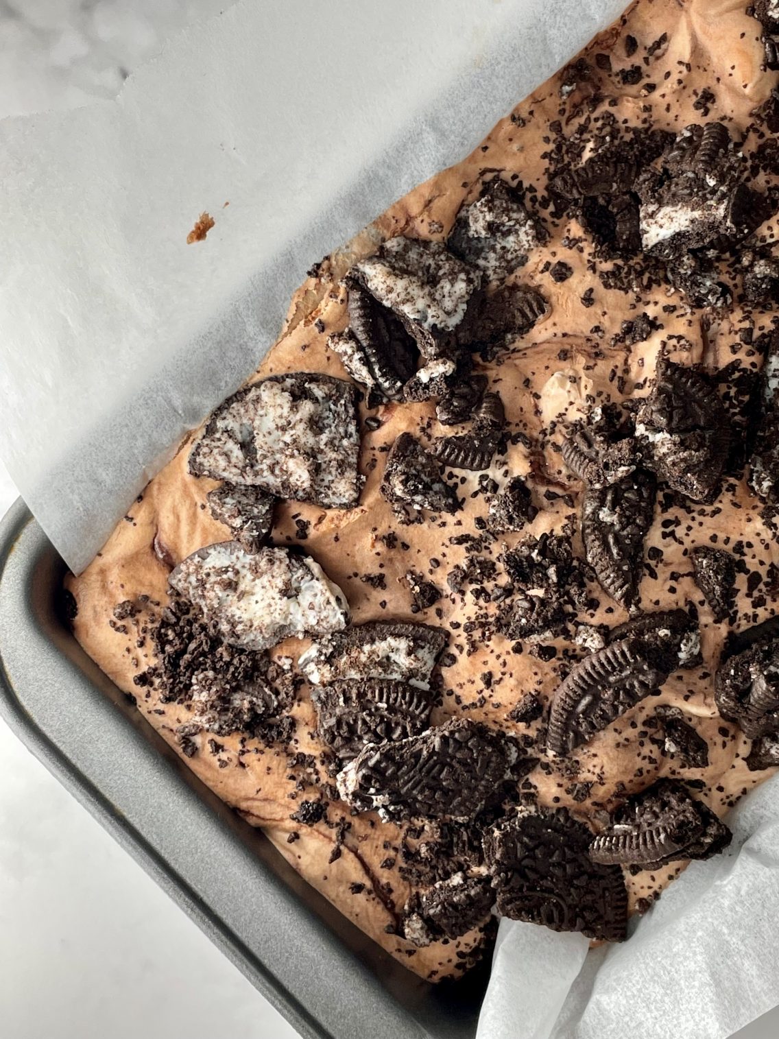 No Churn Chocolate & Oreo Ice Cream Recipe
