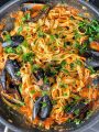 Mussels with Pasta in Tomato Sauce