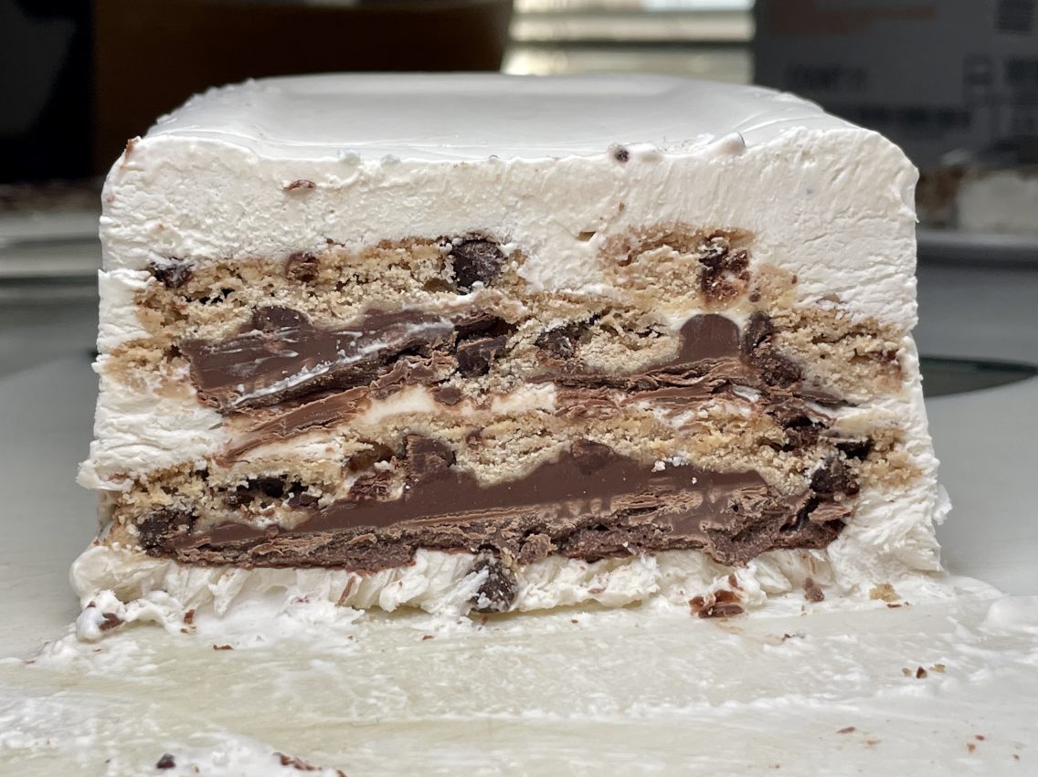 Ice Box Cake with Chocolate Chip Cookies and Nutella